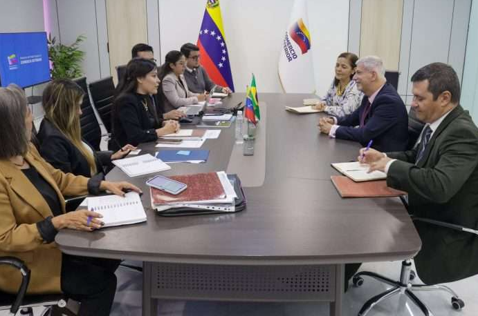 Venezuela y Brasil evalúan intercambio comercial no petrolero