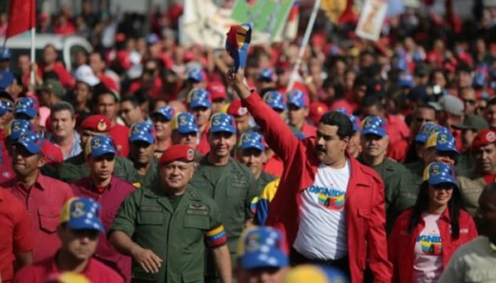 Ofensiva de masas y unión cívico militar: la fórmula que el chavismo ha legado a nuestro continente