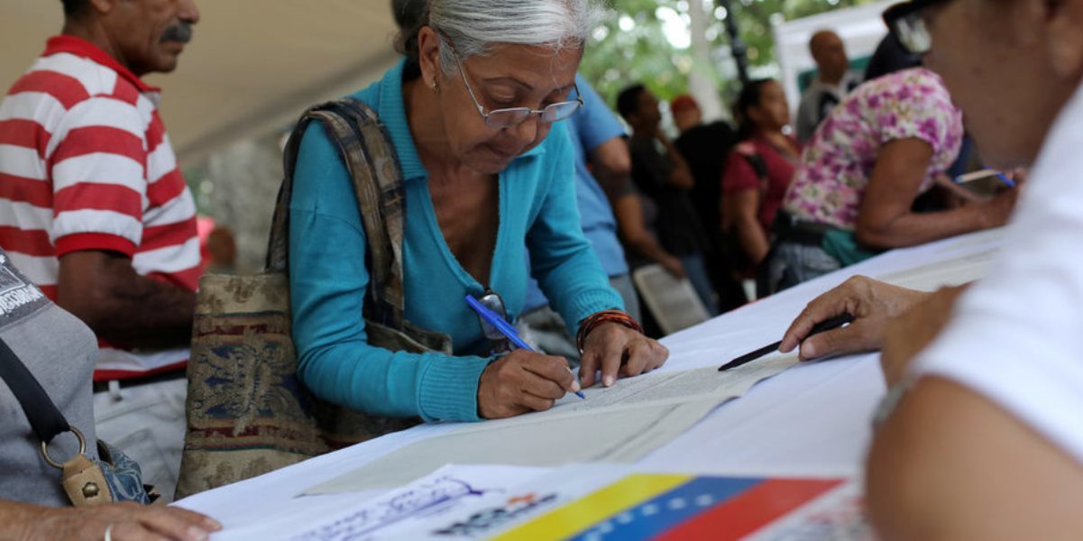 Sobre la espalda de los más pobres