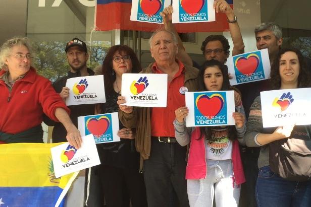 Movimientos sociales argentinos dijeron: Todos Somos Venezuela.