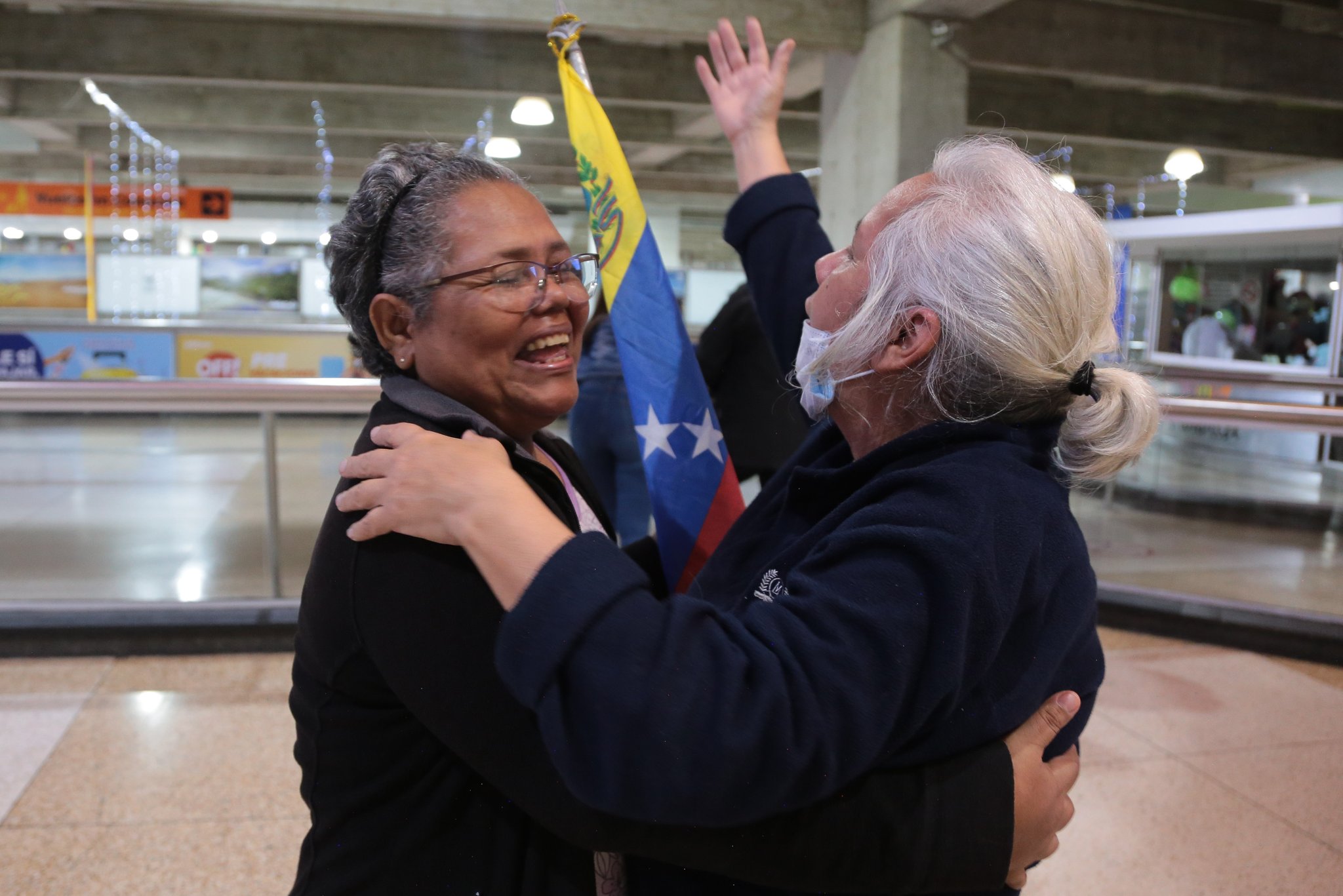Plan Vuelta a la Patria: El abrazo de la esperanza y el reencuentro familiar.