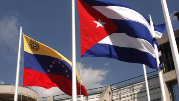 Cuba denuncia operación internacional dirigida desde Washington contra el pueblo venezolano.