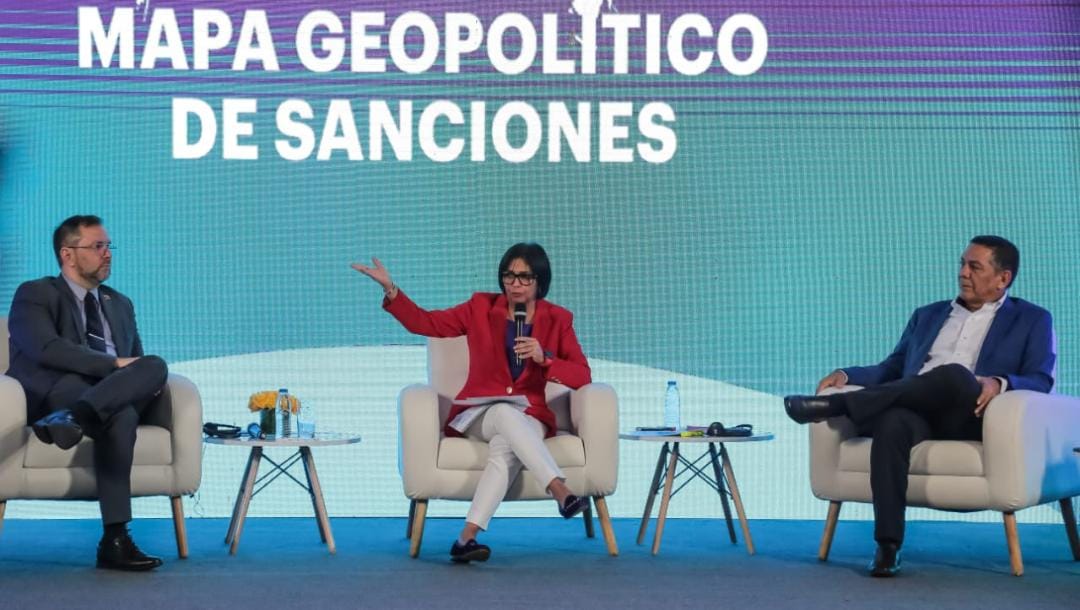 Presentan Mapa Geopolítico de Sanciones durante foro en Cancillería