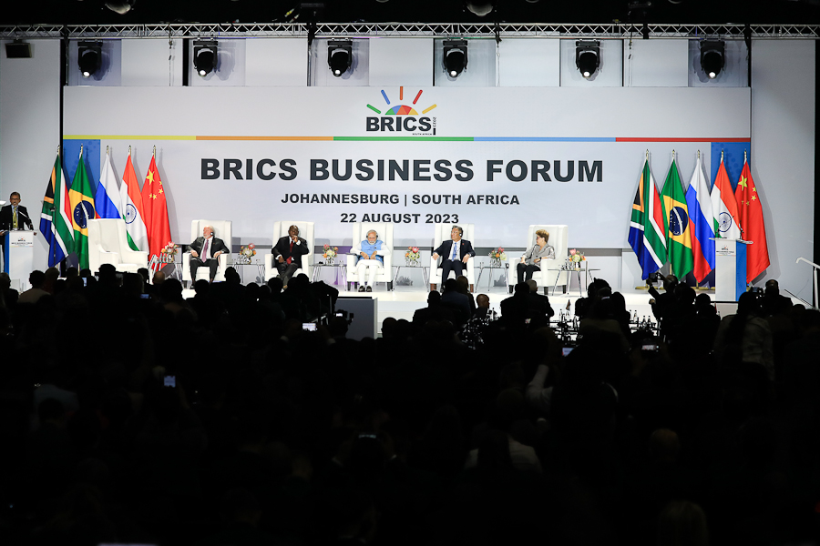 Grupo BRICS: la desdolarización es irreversible