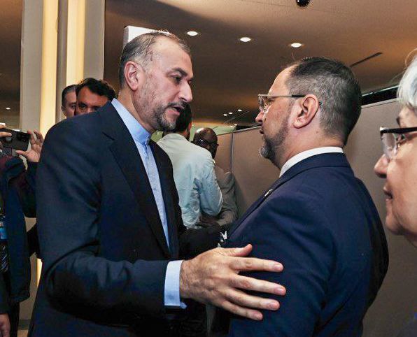 Canciller Yván Gil y su homólogo iraní intercambian saludo en la ONU
