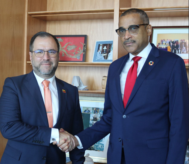 Canciller Yván Gil sostiene encuentro con autoridades de ONU en Nueva York