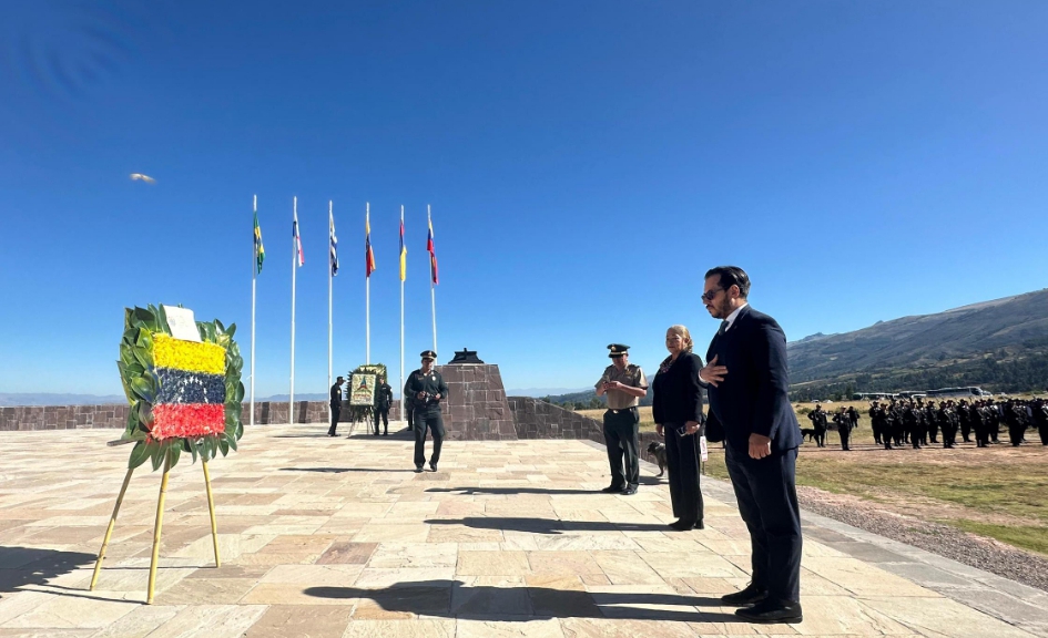 Venezuela presente en 194° homenaje póstumo al Gran Mariscal Sucre en Perú