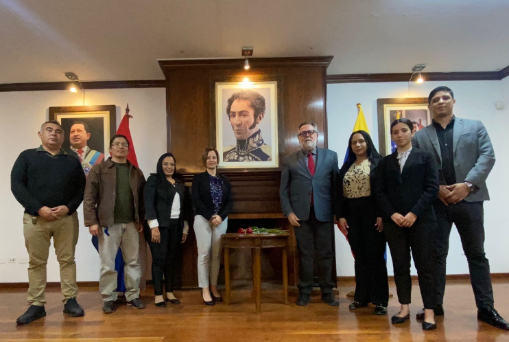 Embajada de Venezuela en Paraguay conmemora un año más de la Batalla de Carabobo