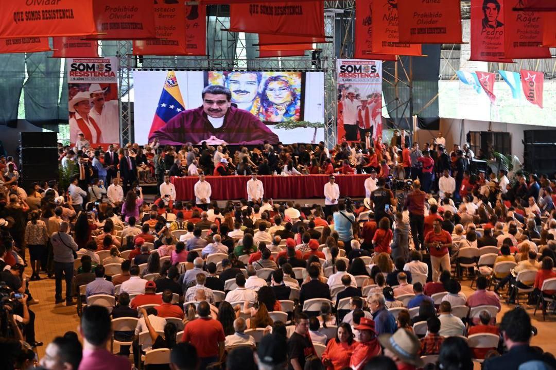Presidente Maduro celebró capacidad de resistencia del pueblo de Honduras