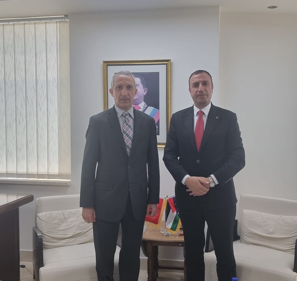 Embajador de Venezuela se reúne con su nuevo homólogo de Türkiye en Palestina