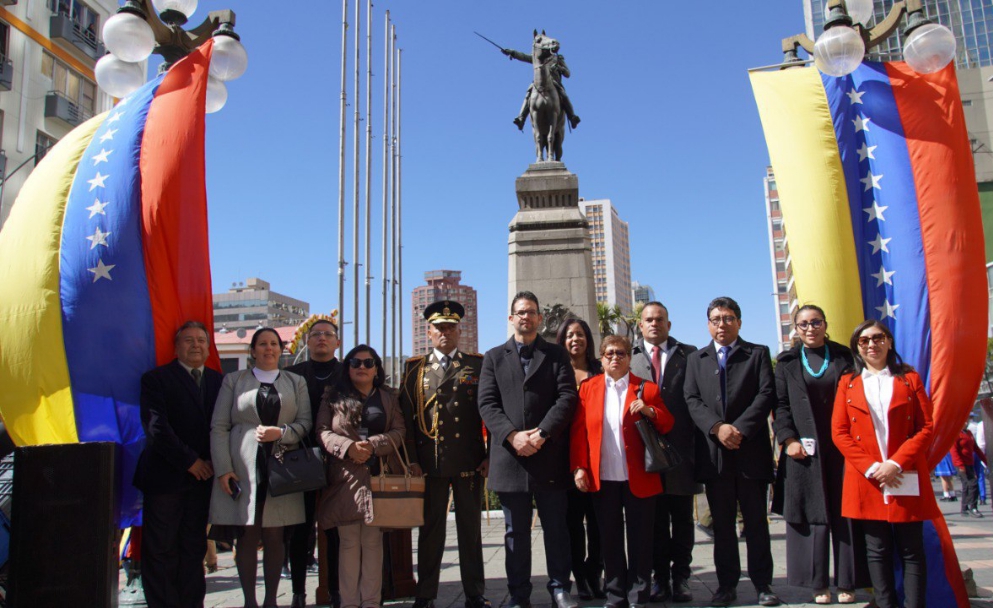 Embajada de Venezuela celebra 241 años del Natalicio de Simón Bolívar en La Paz