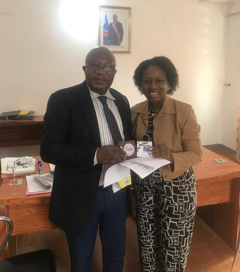 Embajadora Suárez se reúne con diplomático de República Democrática del Congo