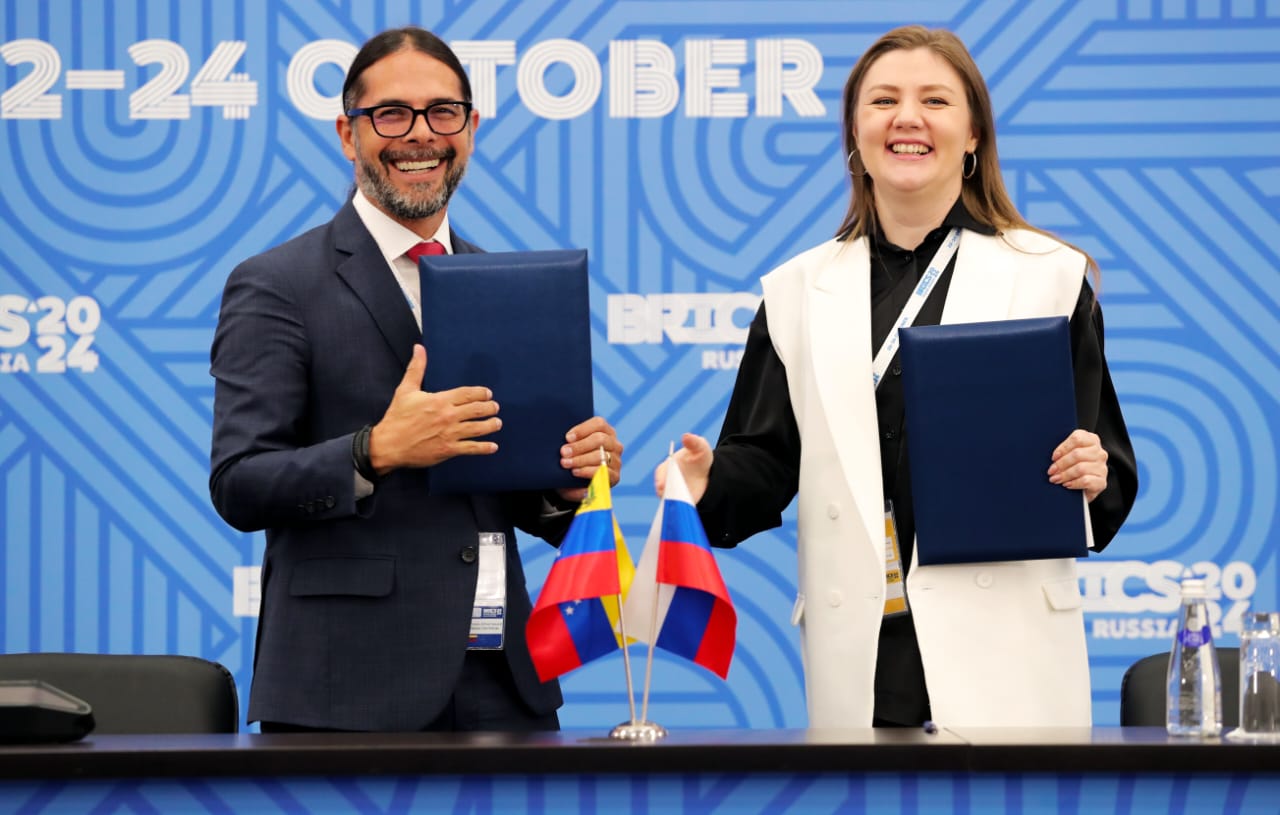 Venezuela fortalece cooperación informativa con los países BRICS