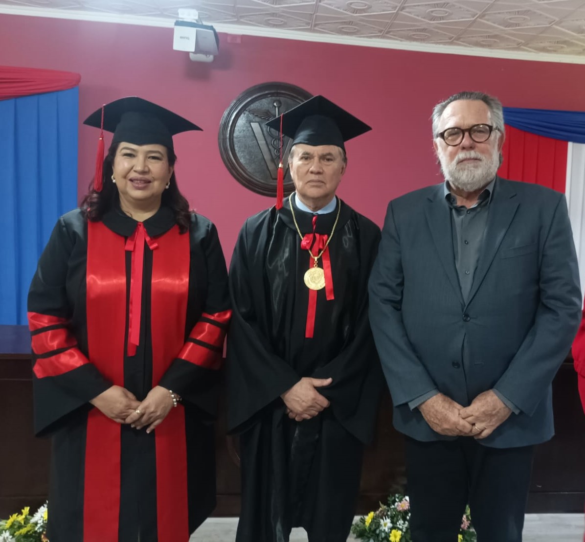 Venezuela presente en homenaje al doctor Otero Justo por Universidad paraguaya