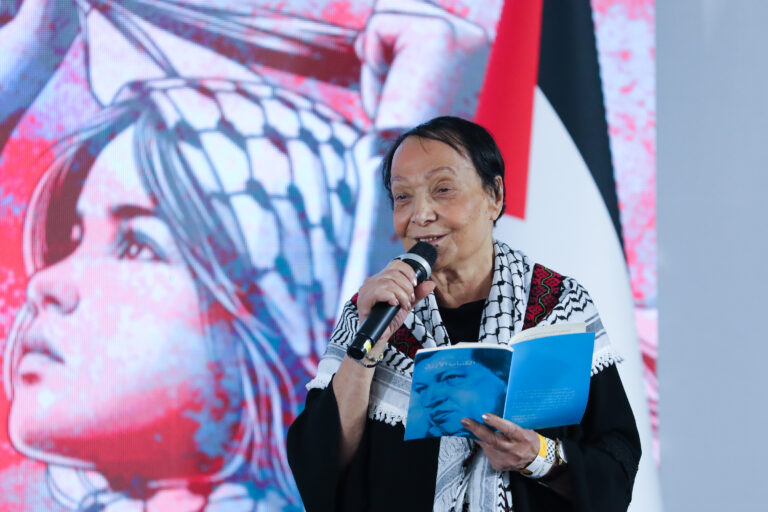 Leila Khaled: «Esta es una batalla y estamos decididos a ser gigantes»