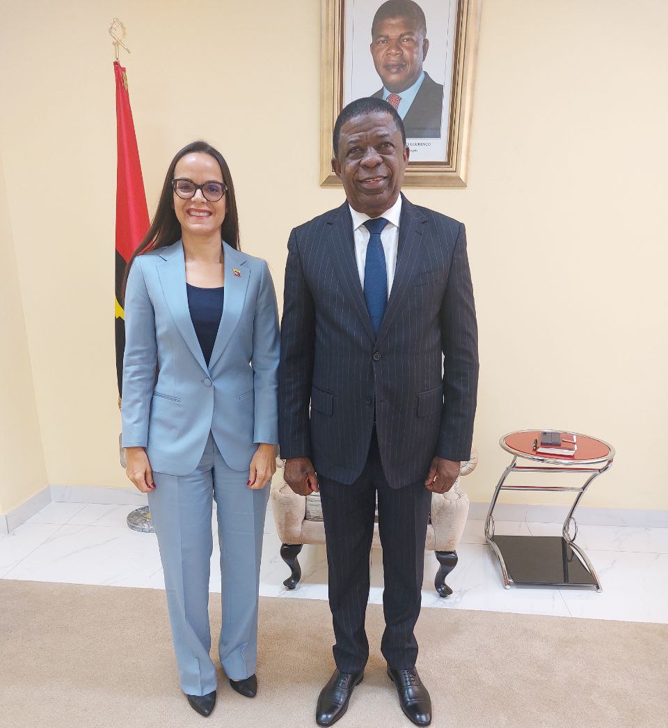 Secretario General del MPLA recibe a Embajadora de Venezuela en Angola