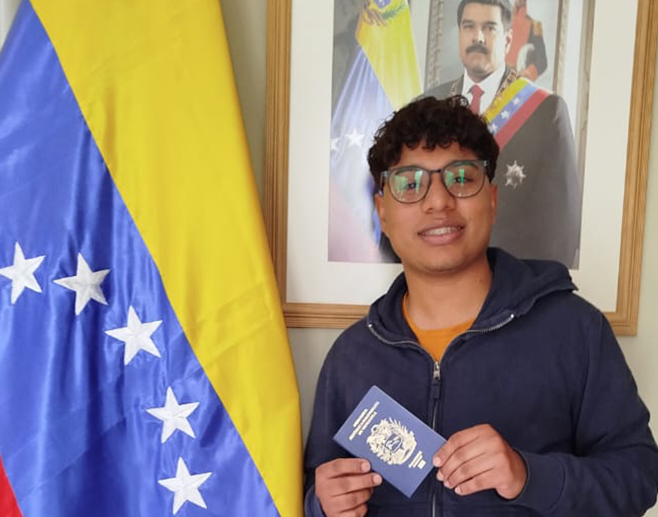 Embajada en Bolivia reafirma su compromiso con los venezolanos en el exterior