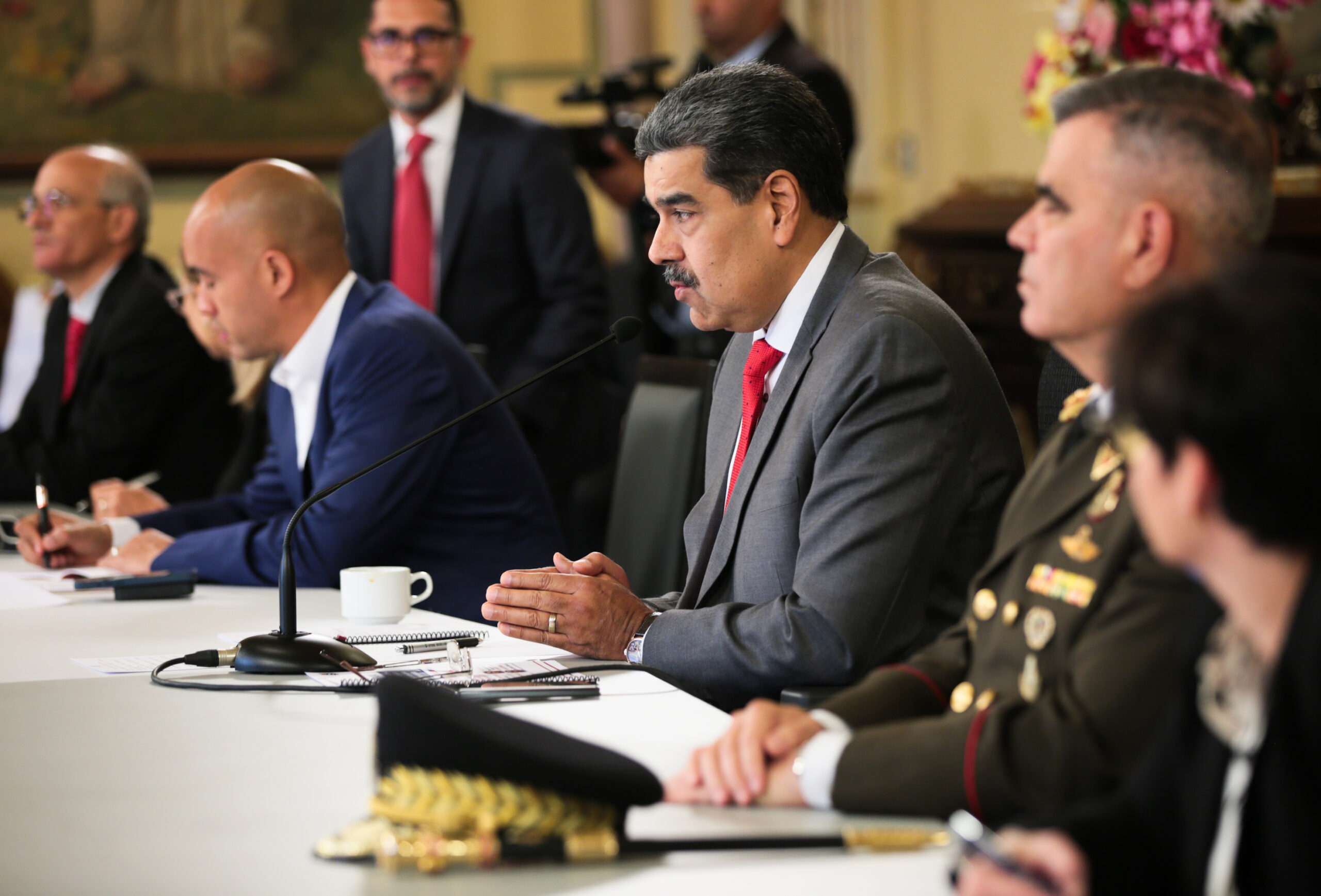 Pueblo e instituciones son los grandes custodios de la soberanía del país