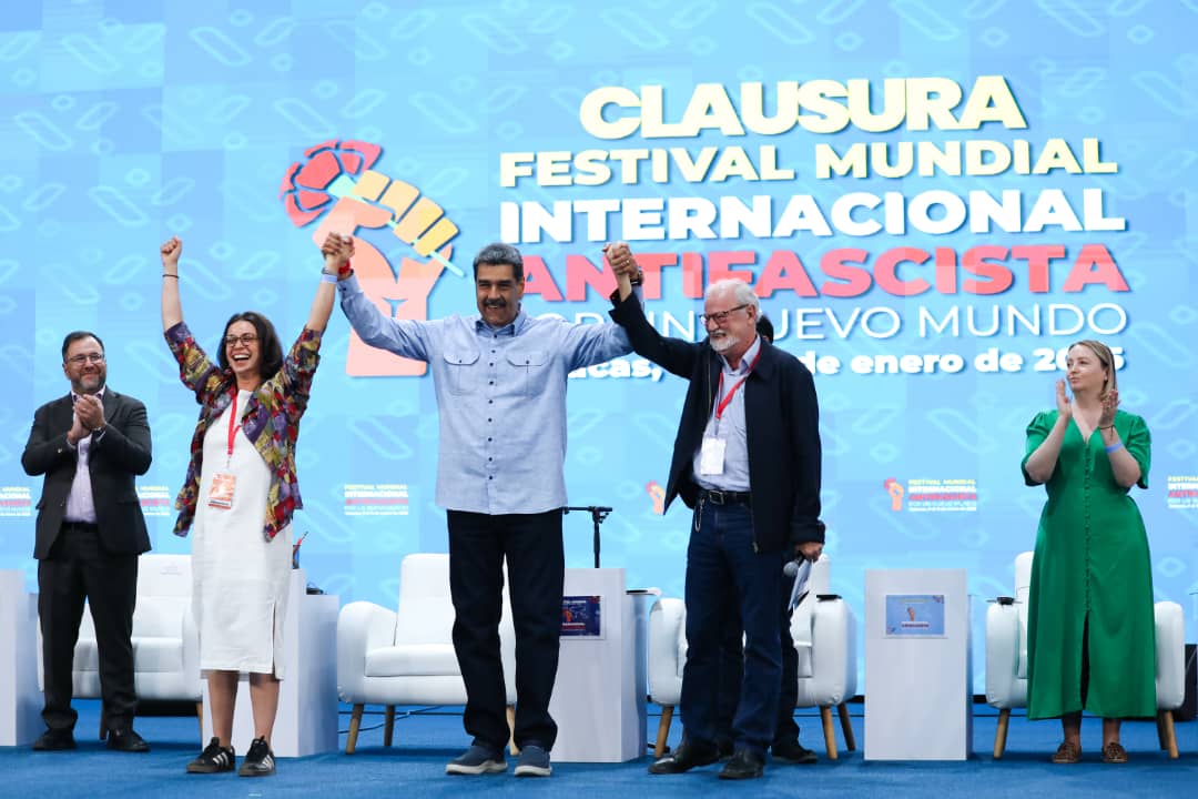 Más de 2 mil invitados nacionales e internacionales manifiestan apoyo a Maduro