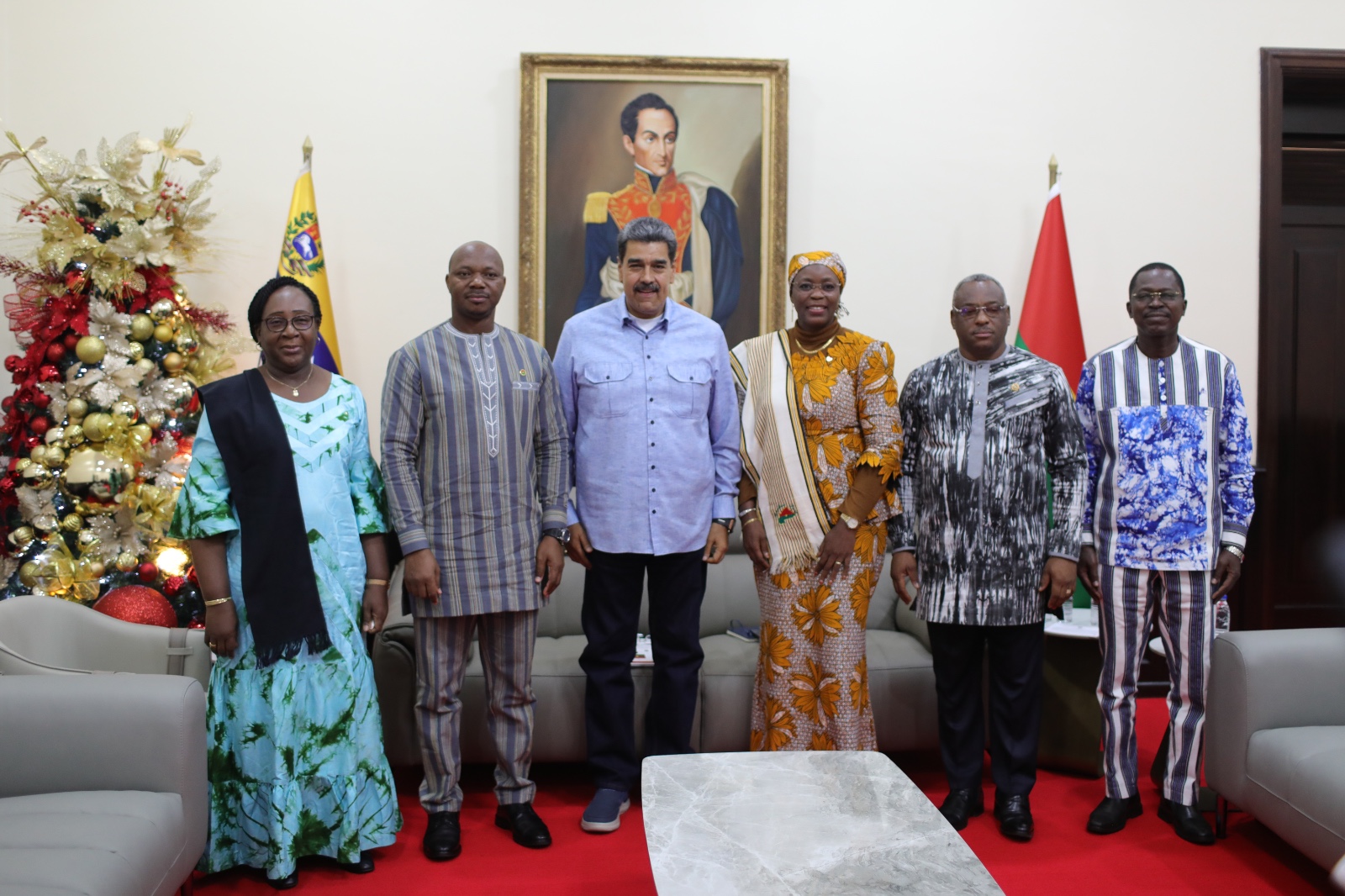 Gobierno Bolivariano lidera reunión con Burkina Faso para fortalecer cooperación