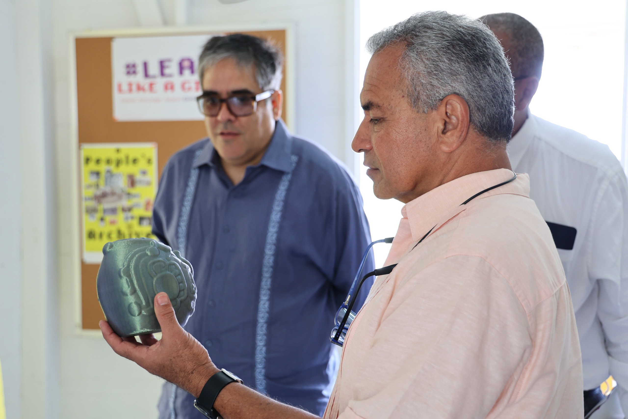 Venezuela asiste a inauguración de Centro de Información y Tecnología en Belice