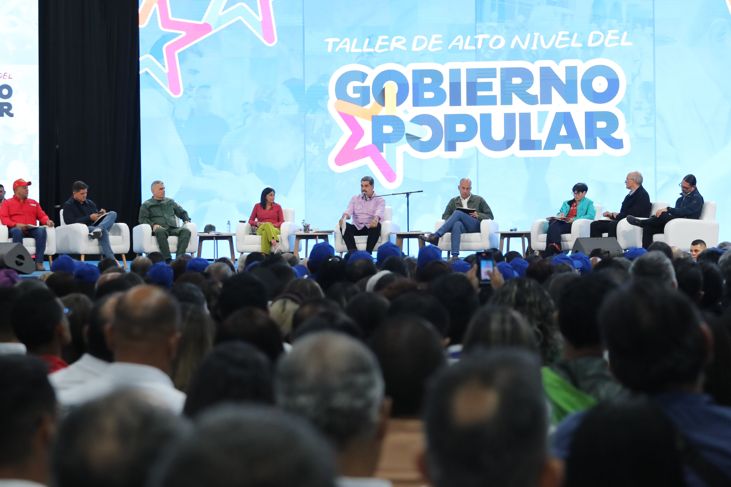 Gobierno denuncia desvío de fondos para la atención de migrantes venezolanos