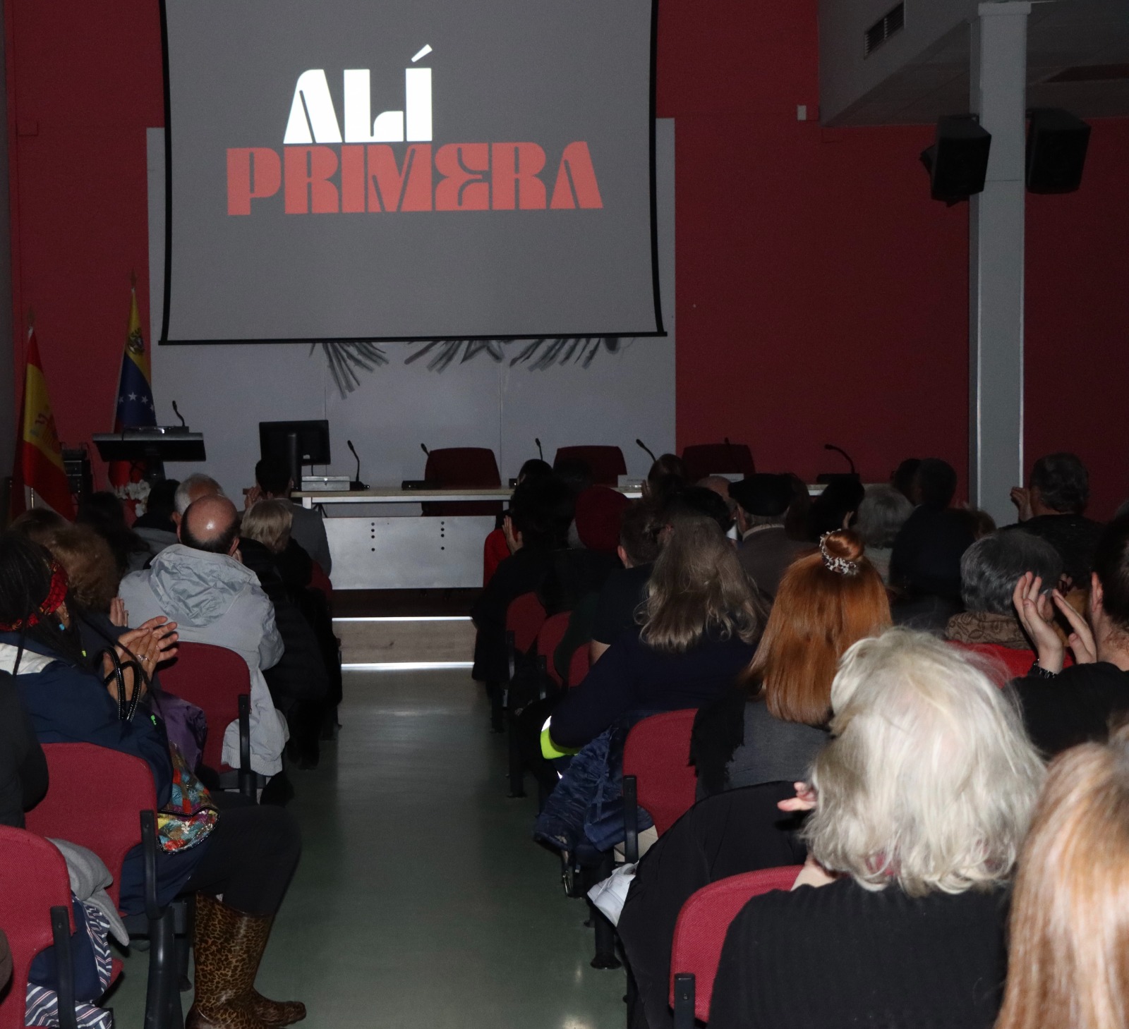 Ciclo de cine venezolano se inaugura a casa llena en Madrid