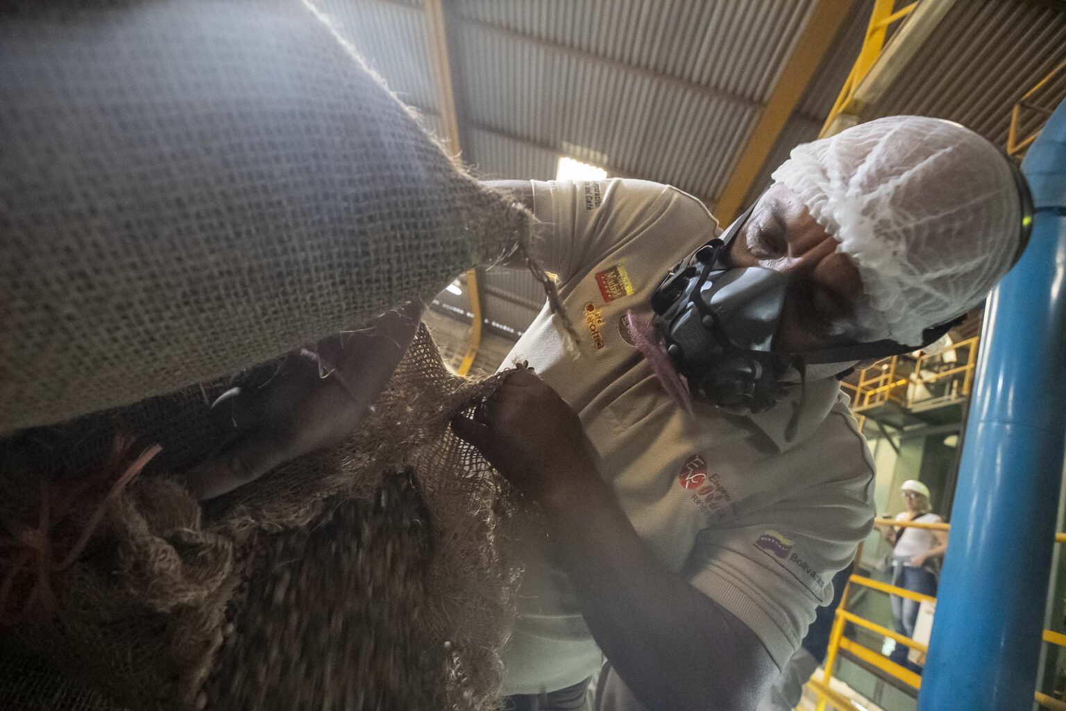 Industria Militar inicia exportación de café a Rusia