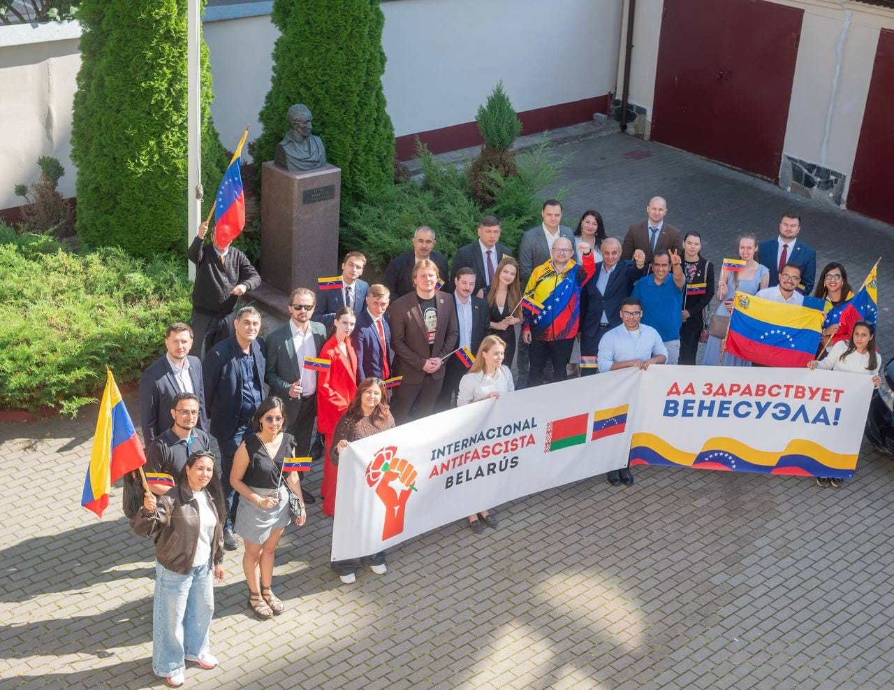 Minsk se suma a Jornada de Solidaridad “Venezuela no es amenaza, Venezuela es esperanza”