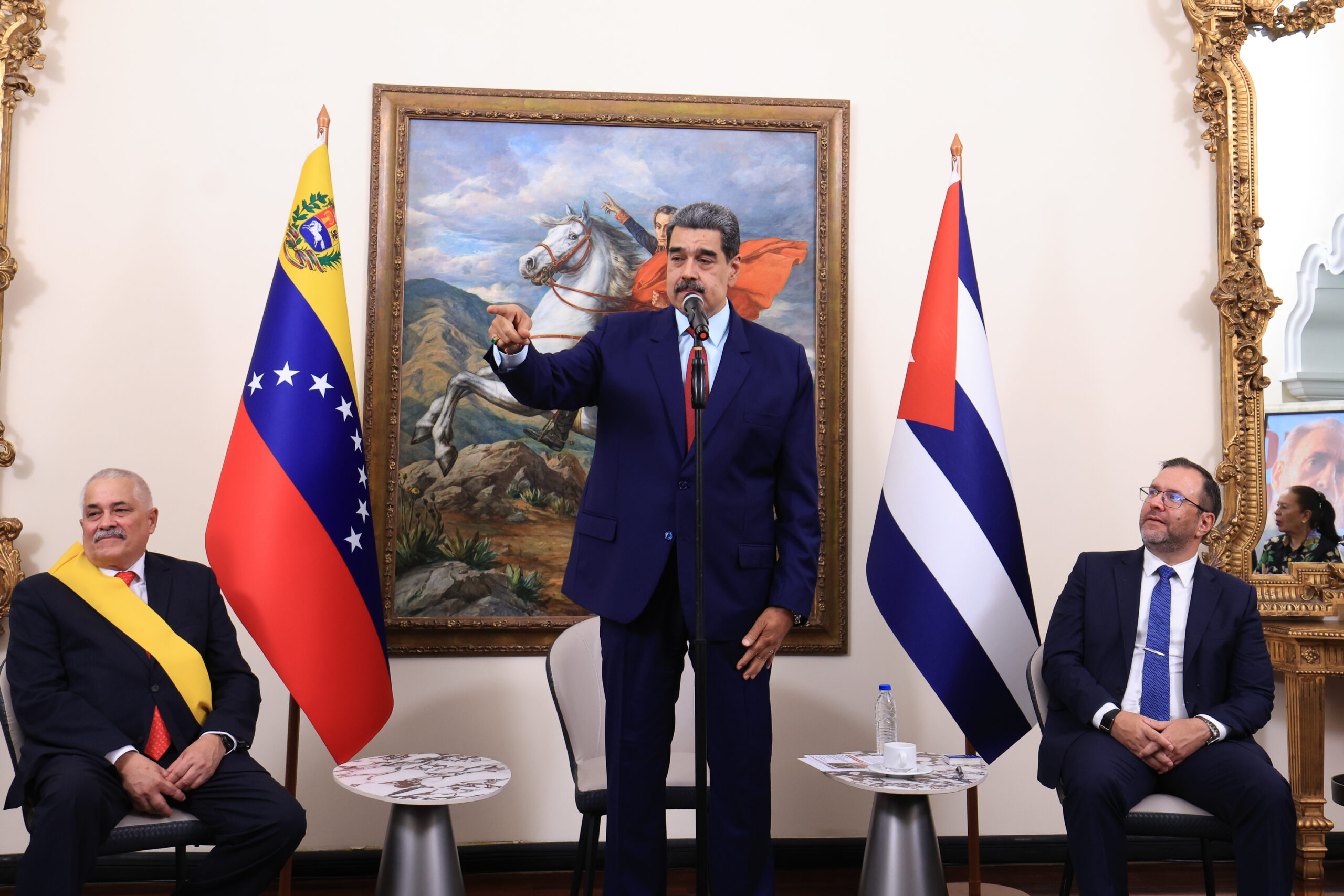 Venezuela informó a EEUU nombres y ubicación de quienes planearon atentado contra su Embajada