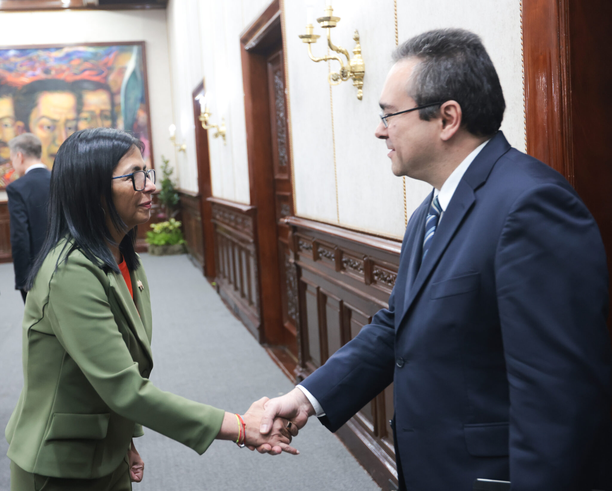 Jefes de Misión de la Unión Europea y representantes del Reino Unido y Suiza sostuvieron encuentro con Delcy Rodríguez