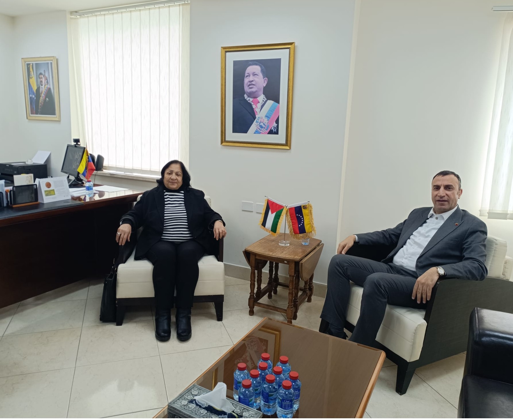 Continúan las expresiones de solidaridad con Venezuela en la Embajada en Palestina