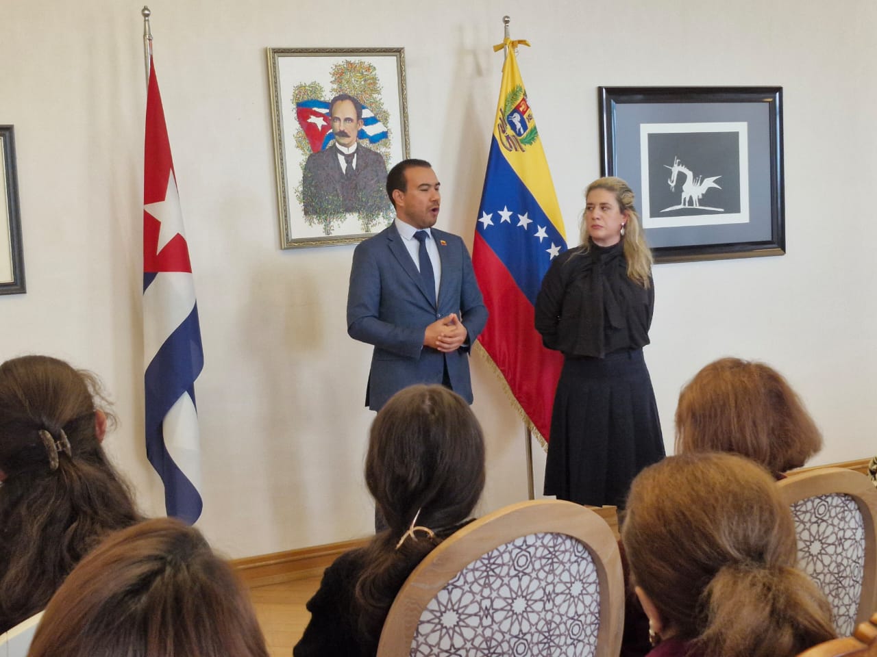 Solidaridad Azerbaiyán-Cuba manifiesta su fraternidad con Venezuela ante agresión militar