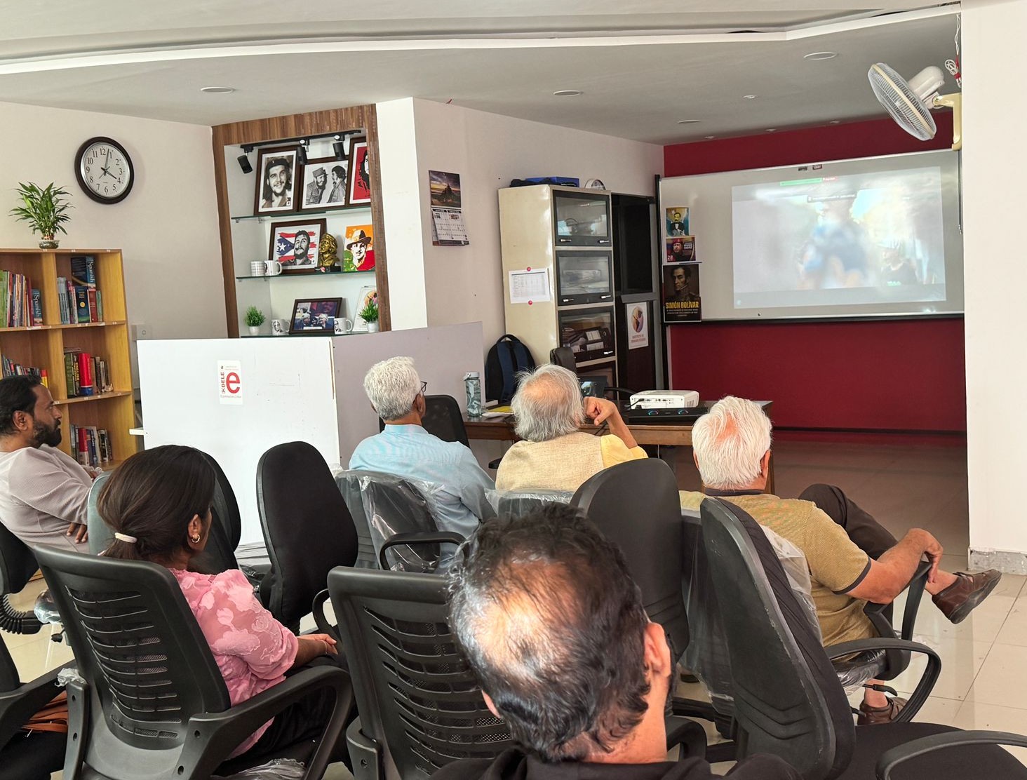 Movimiento Bring Them Back en Bangalore organizó proyección de película “Nicolás: de Yare a Miraflores”