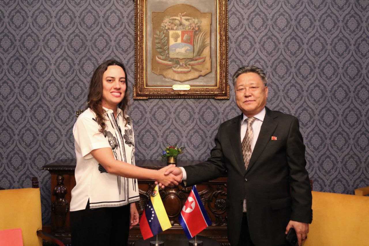 Venezuela y República Popular Democrática de Corea revisan en Caracas agenda de cooperación bilateral