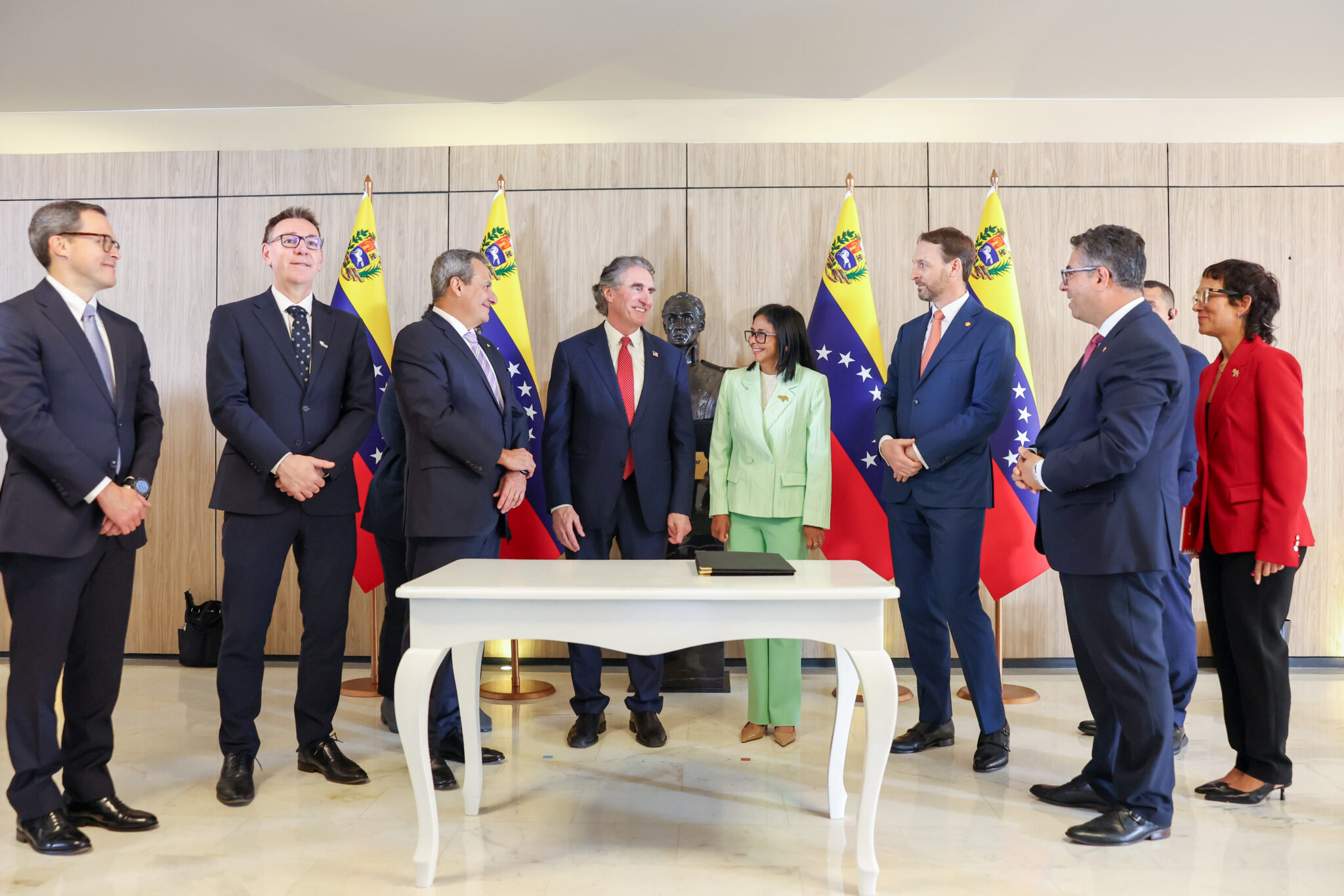 Nuevos acuerdos energéticos impulsan la economía y el bienestar social