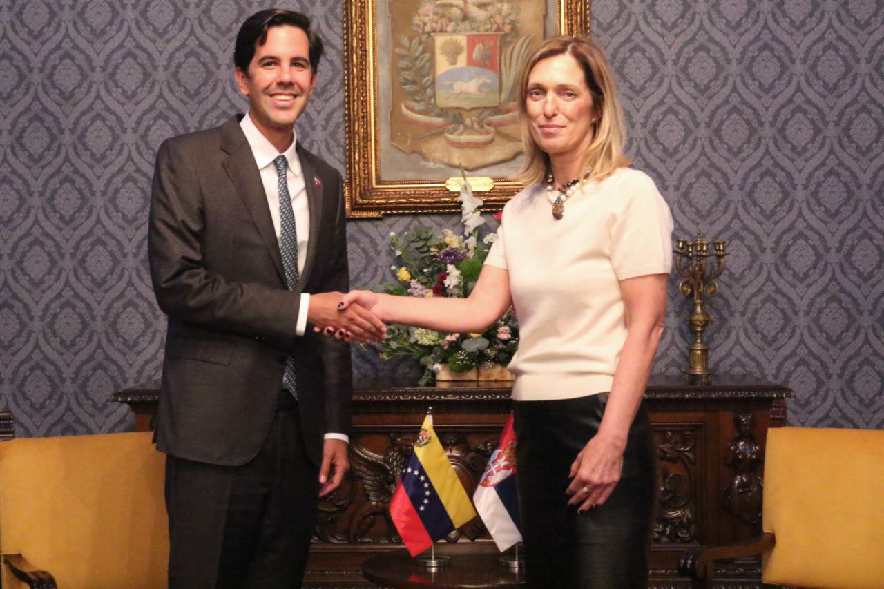 Venezuela ratifica disposición de fortalecer relaciones con países de Europa