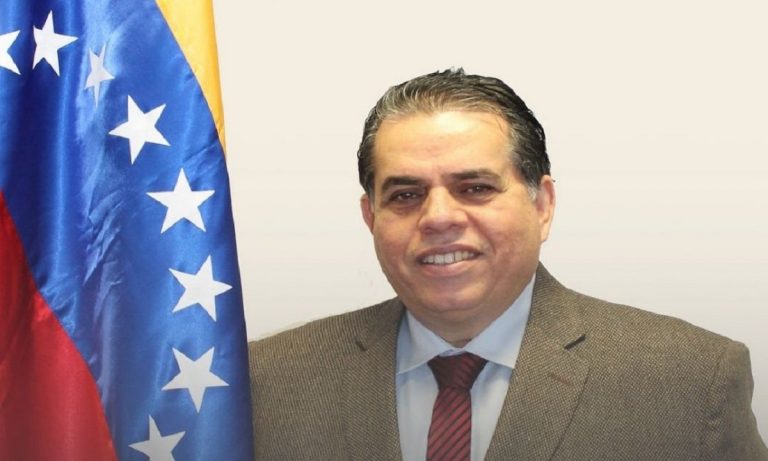 Ramón Maniglia Ferreira asume la Embajada de Venezuela ante la República de Colombia