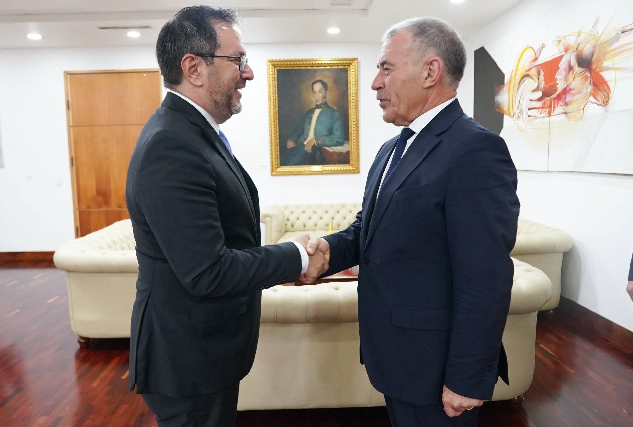 Venezuela reafirma disposición de promover relaciones mutuamente beneficiosas con Portugal