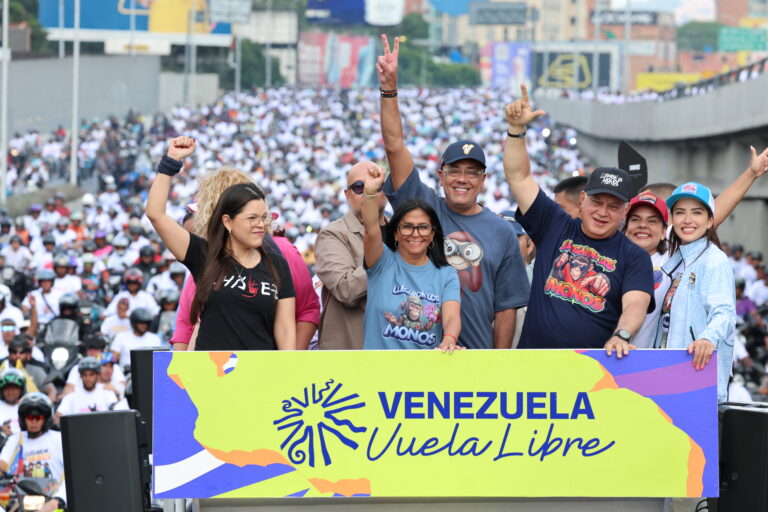 Caracas se desborda en un solo clamor por el cese de las sanciones