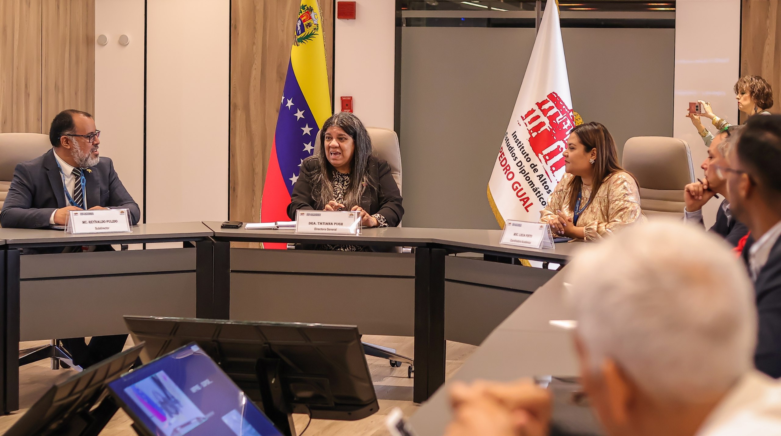 Instituto de Altos Estudios Diplomáticos “Pedro Gual” celebró reunión plenaria de su claustro profesoral