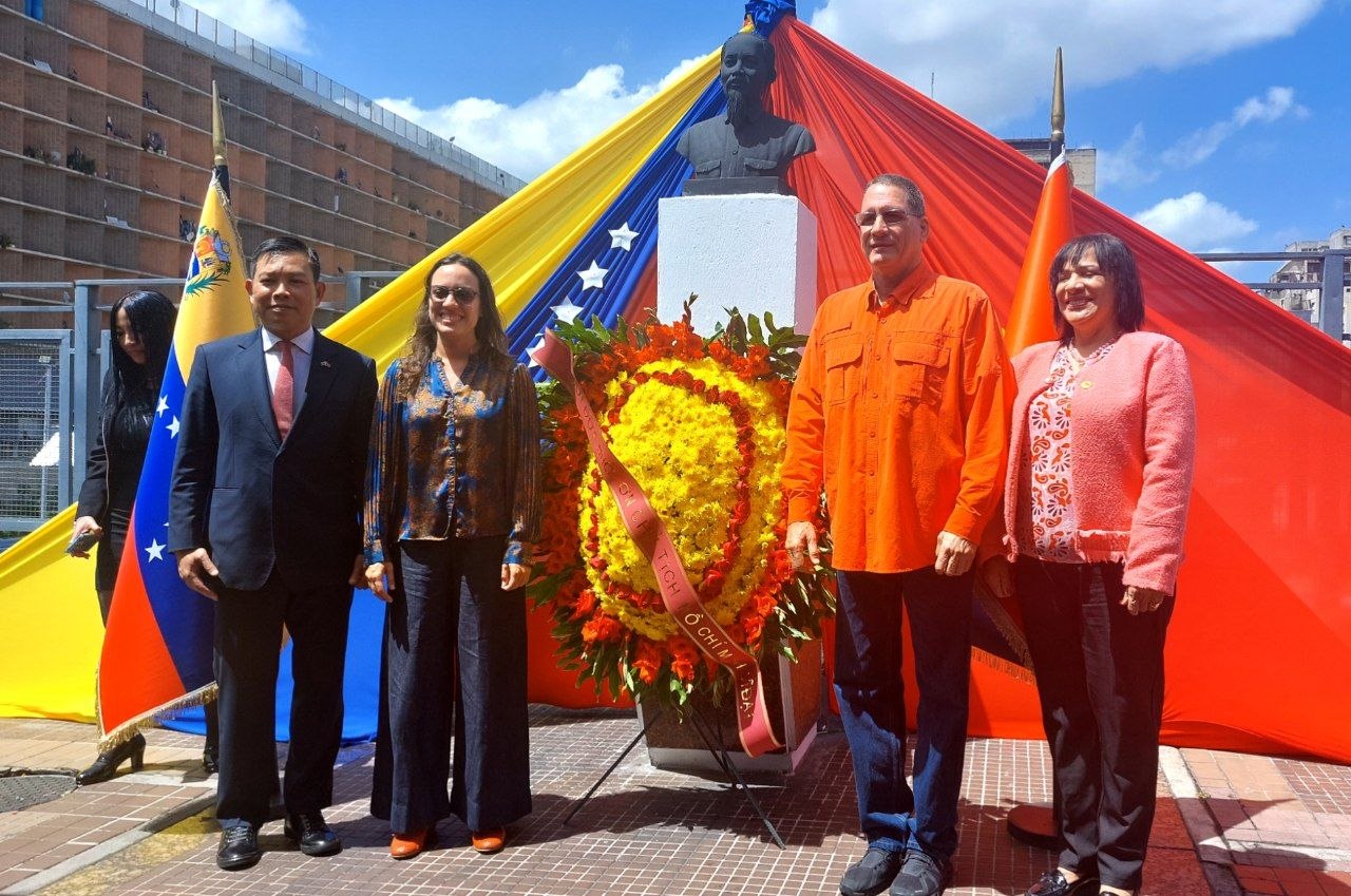 Venezuela y Vietnam ratifican su hermandad histórica en el 136.° aniversario del natalicio de Ho Chi Minh