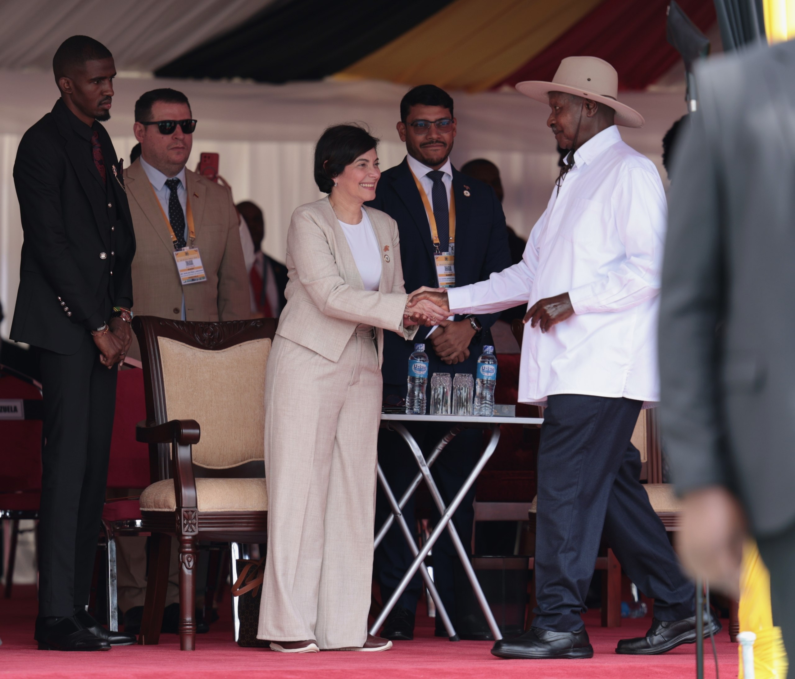 Delegación venezolana participa en ceremonia de investidura presidencial en Uganda