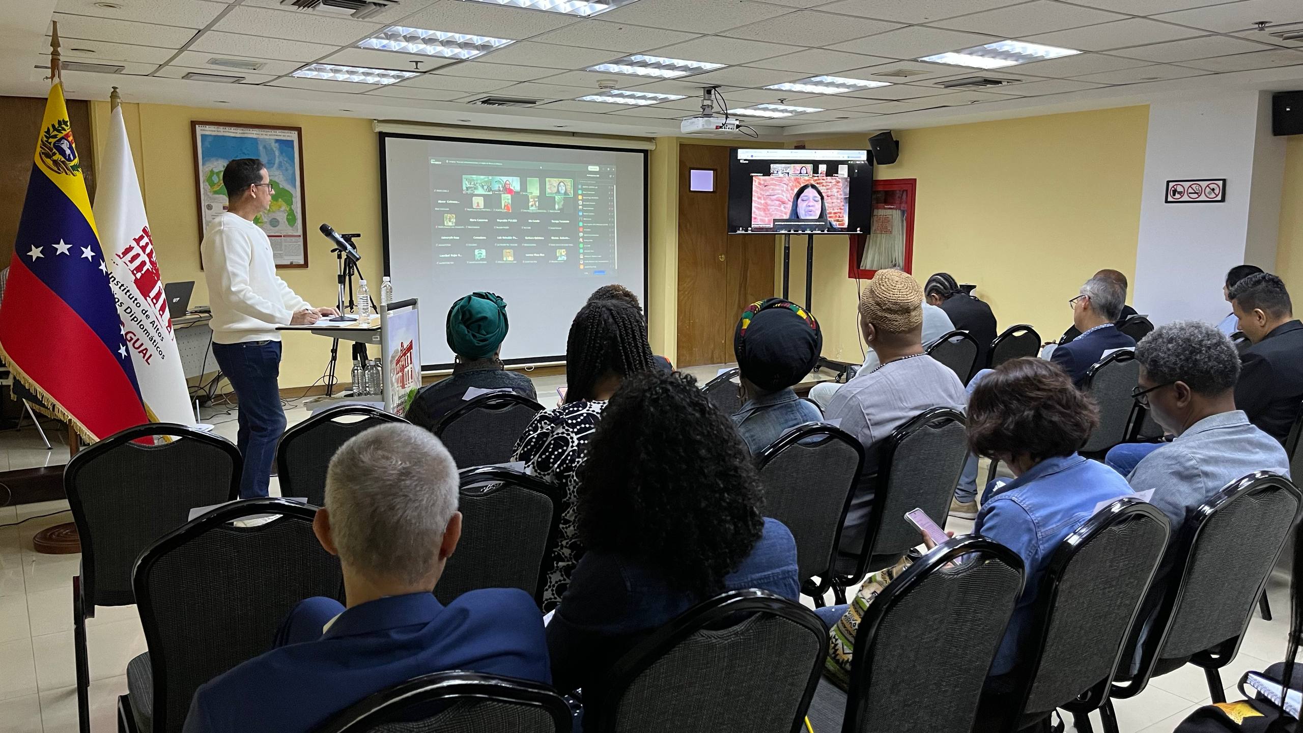 IAEDPG realizó simposio sobre afrovenezolanidad y el legado de África y su diáspora