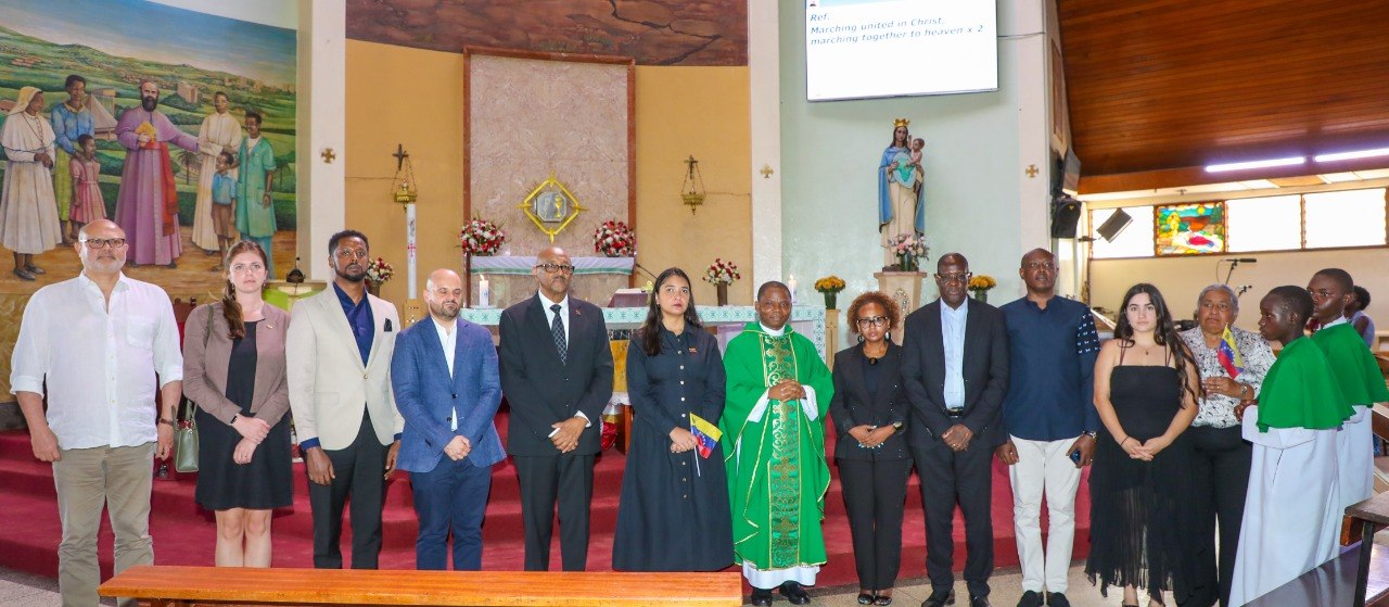 En Uganda se conmemoró el 215.º aniversario de la Firma del Acta de Independencia de Venezuela 
