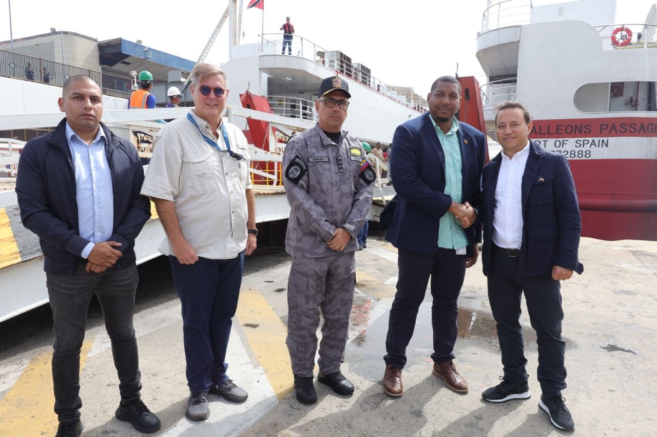 Venezuela recibe más de 300 toneladas de ayuda humanitaria de Trinidad y Tobago