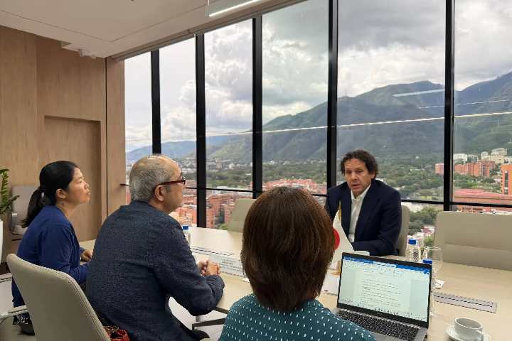 Venezuela y Japón evalúan cooperación para fortalecer la infraestructura nacional