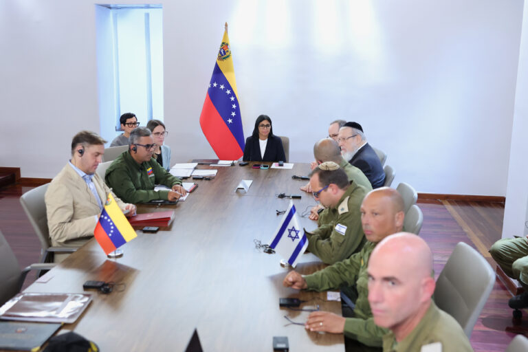 Presidenta Delcy Rodríguez agradece a delegación israelí técnico-humanitaria al término de sus operaciones de rescate en Venezuela