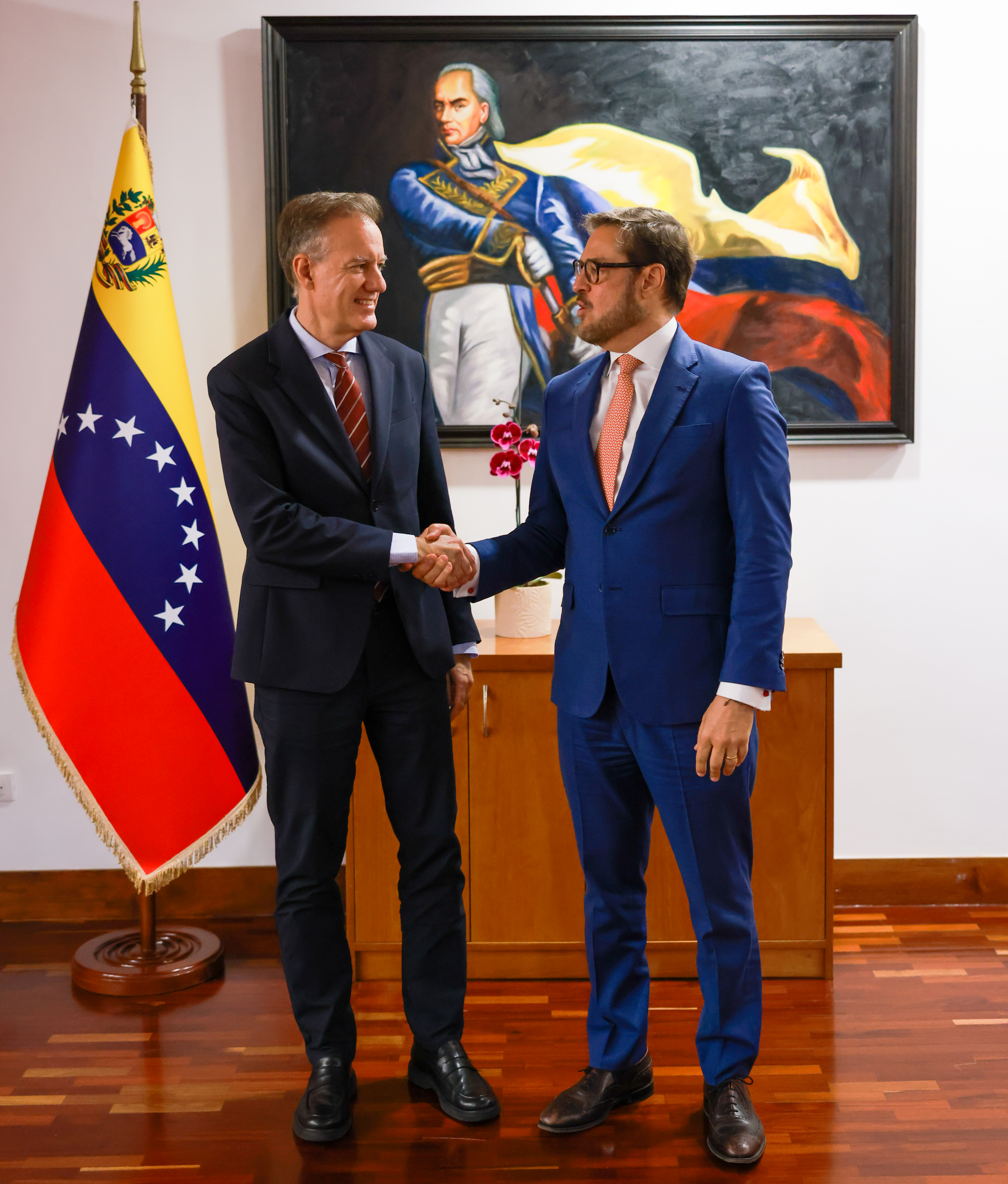 Venezuela y España abordan oportunidades para dinamizar el intercambio comercial y ampliar la cooperación