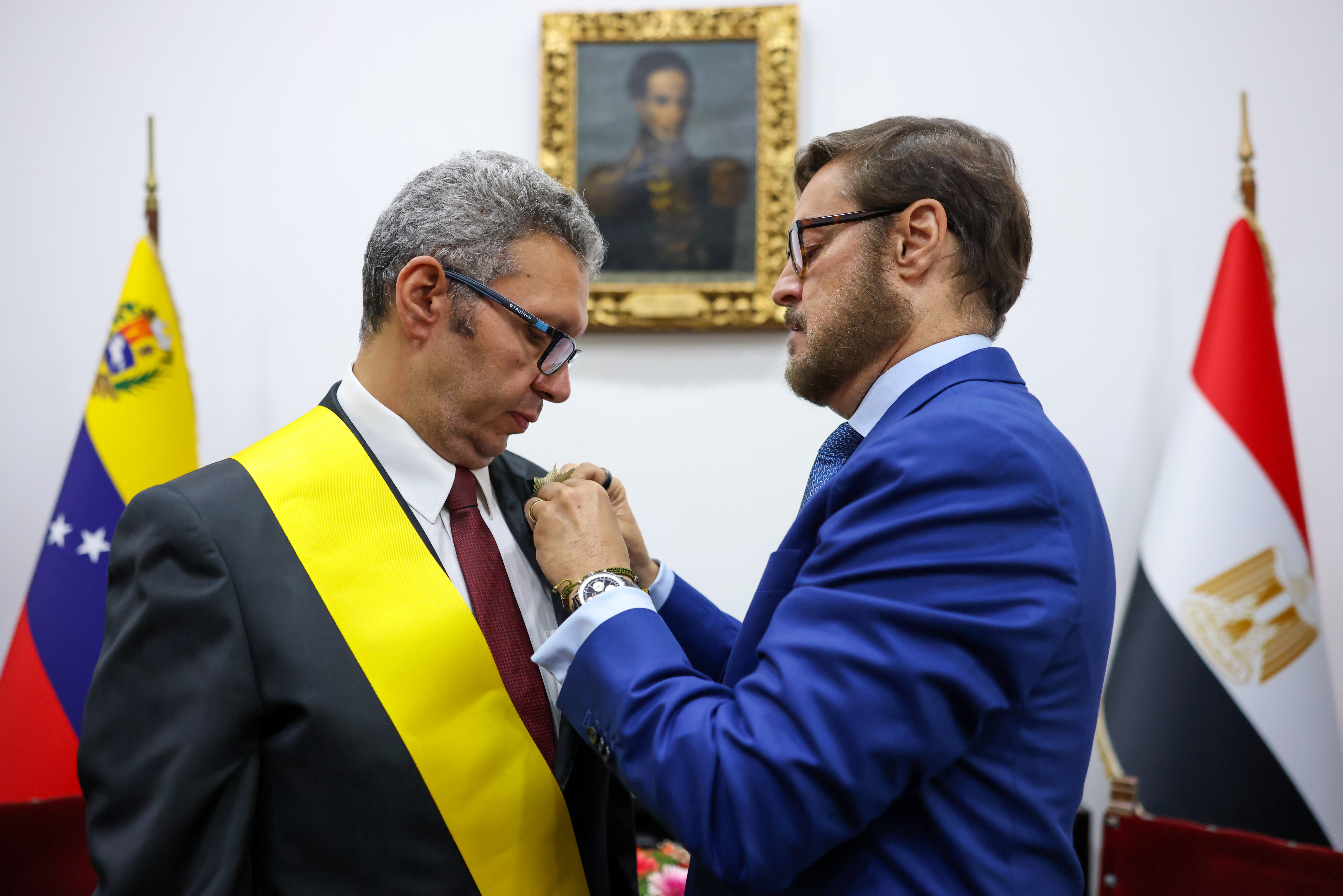 Embajador de Egipto Kareem Amim recibe Orden Francisco de Miranda al concluir misión en Venezuela